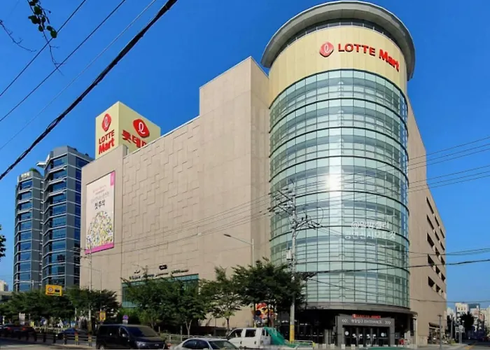 Apartment New, Cozy Hanok Stay, 3 Min Subway Line2, Line5, Airport Bus Seoul